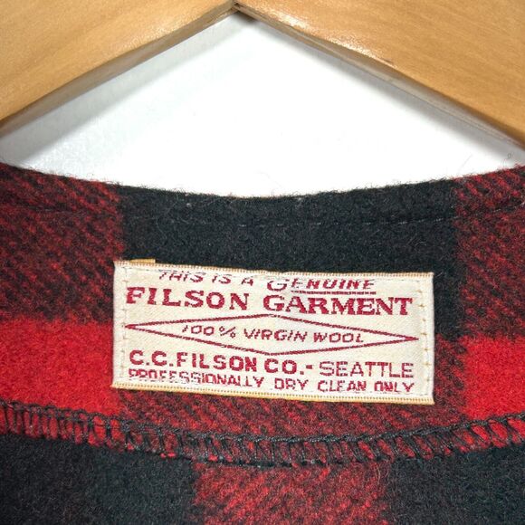 VINTAGE FILSON Mackinaw Virgin Wool Vest Mens 44 Red Black Buffalo Plaid - Picture 4 of 6